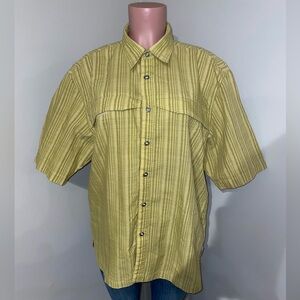 Columbia GRT Shirt Mens Large Green Striped Breathable Short Sleeve Button Up